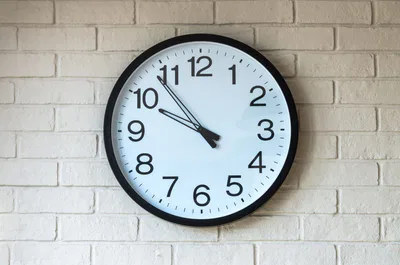 How to Fix a Wall Clock: Easy Steps to Restore It Fast